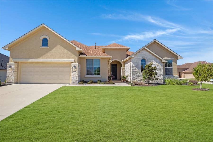 Property photo for 11804 Willet Way, Denton, TX