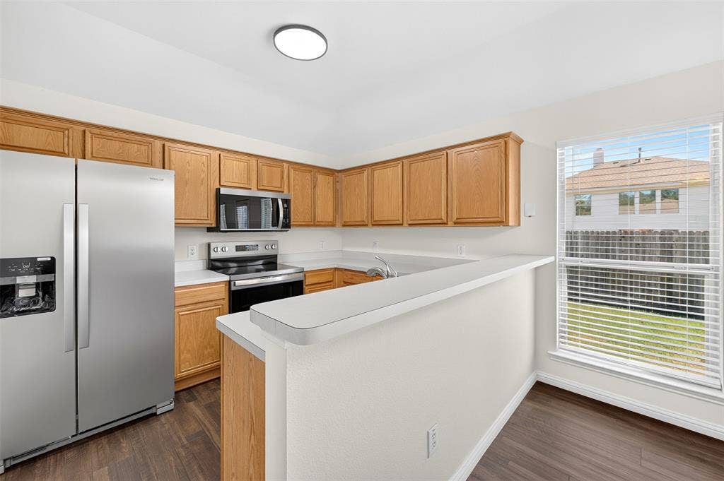 2724 Douglas Drive, McKinney, TX 75071 2724 Douglas Drive, McKinney, TX 75071