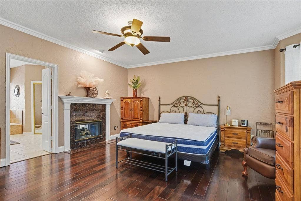 1713 Endicott Drive, Plano, TX 75025 1713 Endicott Drive, Plano, TX 75025
