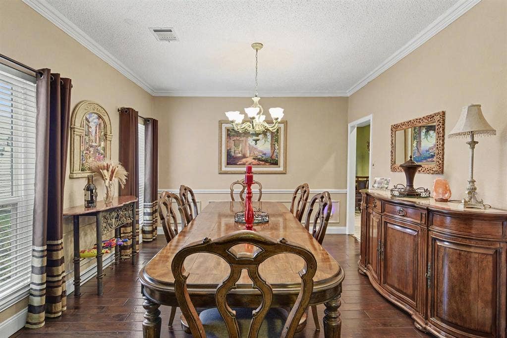 1713 Endicott Drive, Plano, TX 75025 1713 Endicott Drive, Plano, TX 75025