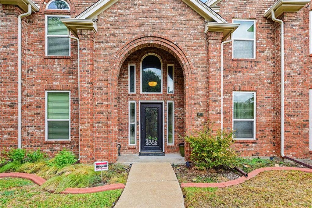 1713 Endicott Drive, Plano, TX 75025 1713 Endicott Drive, Plano, TX 75025