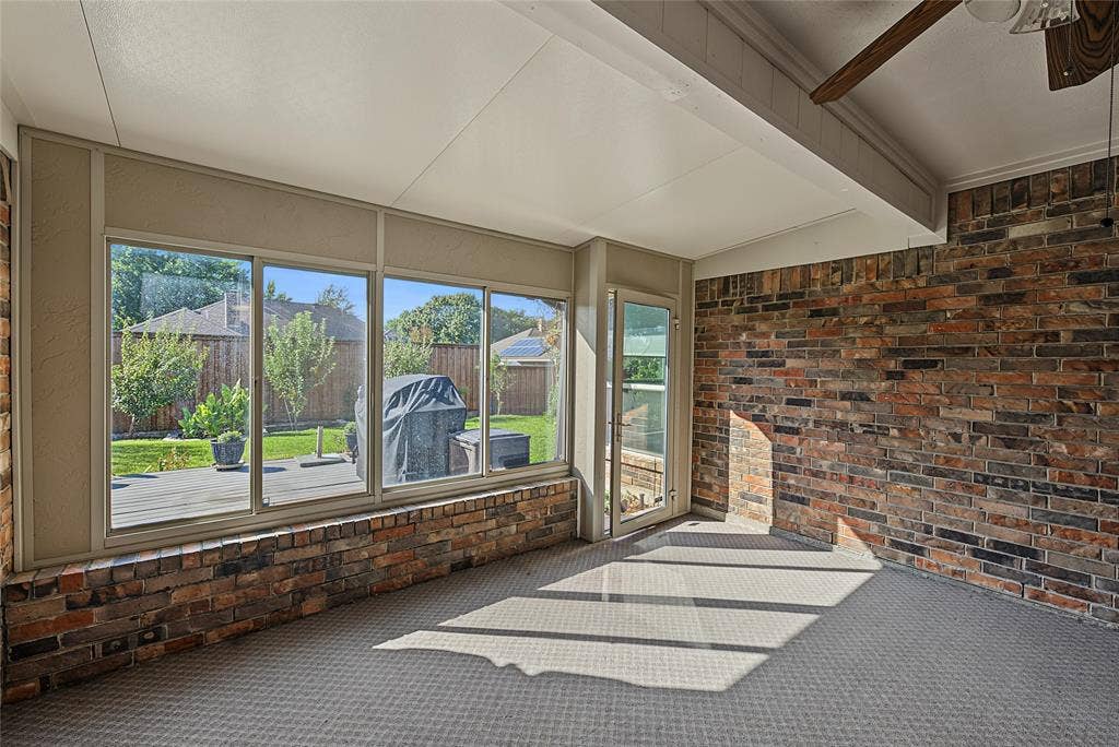 3928 Carrizo Drive, Plano, TX 75074 3928 Carrizo Drive, Plano, TX 75074
