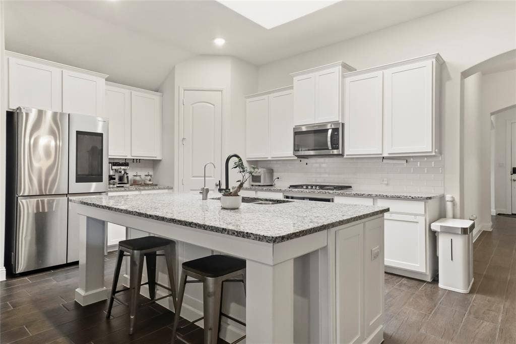 6152 Cobbetts Pond Lane, Fort Worth, TX 76179 6152 Cobbetts Pond Lane, Fort Worth, TX 76179