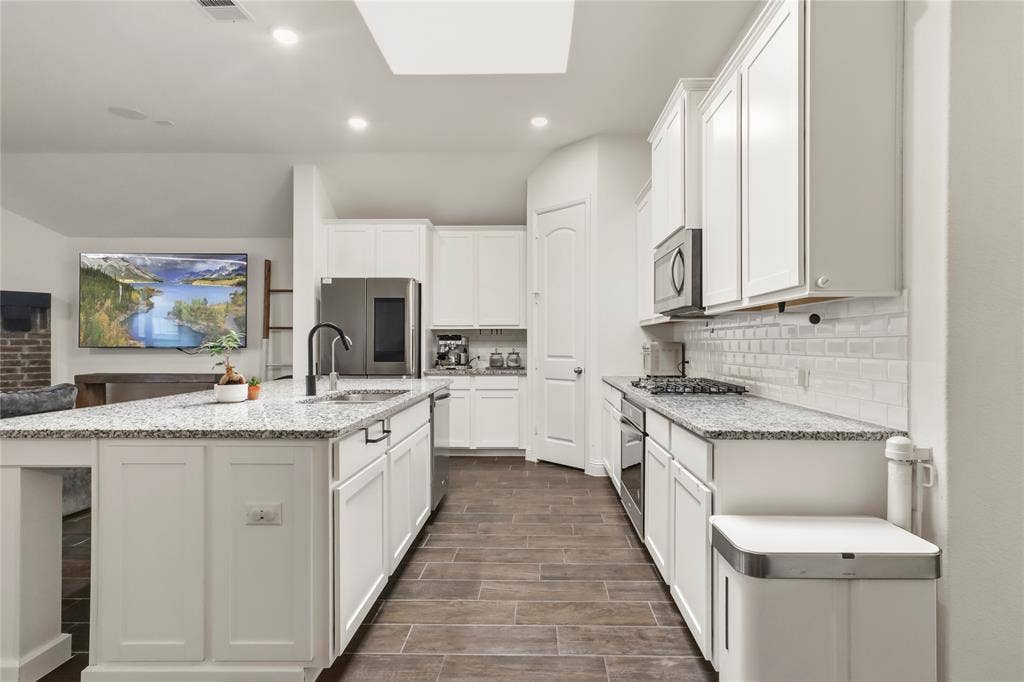 6152 Cobbetts Pond Lane, Fort Worth, TX 76179 6152 Cobbetts Pond Lane, Fort Worth, TX 76179