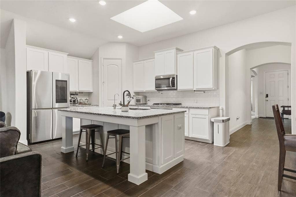 6152 Cobbetts Pond Lane, Fort Worth, TX 76179 6152 Cobbetts Pond Lane, Fort Worth, TX 76179