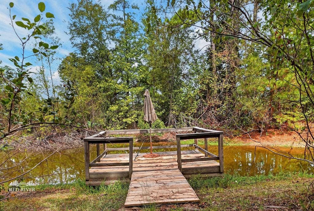 10571 Norris Ferry Road, Shreveport, LA 71106 Look forward to water level coming up.