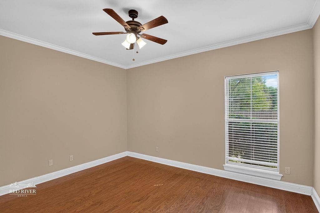 10571 Norris Ferry Road, Shreveport, LA 71106 Another picture of the back bedroom.