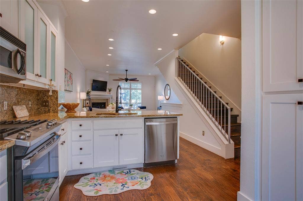 3208 Wycliff Avenue, #3208, Dallas, TX 75219