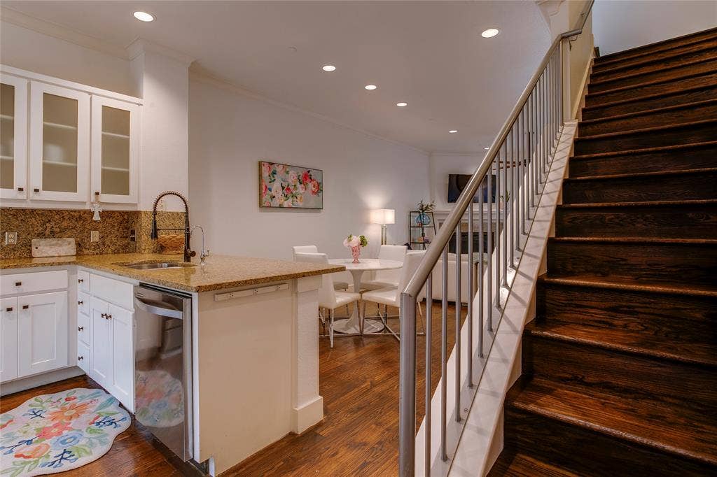 3208 Wycliff Avenue, #3208, Dallas, TX 75219