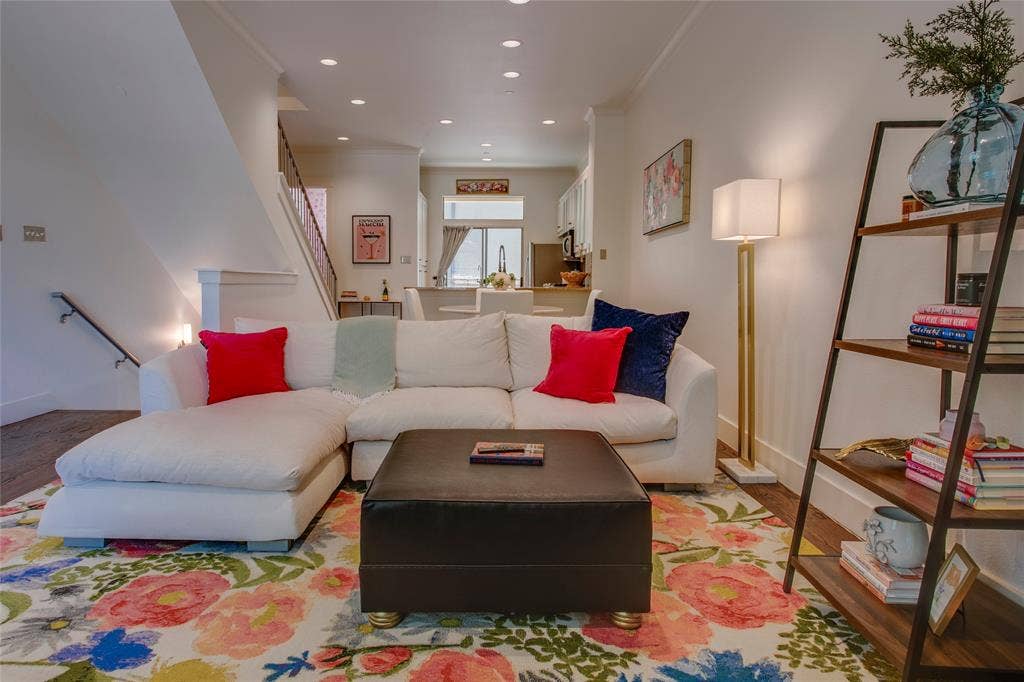 3208 Wycliff Avenue, #3208, Dallas, TX 75219