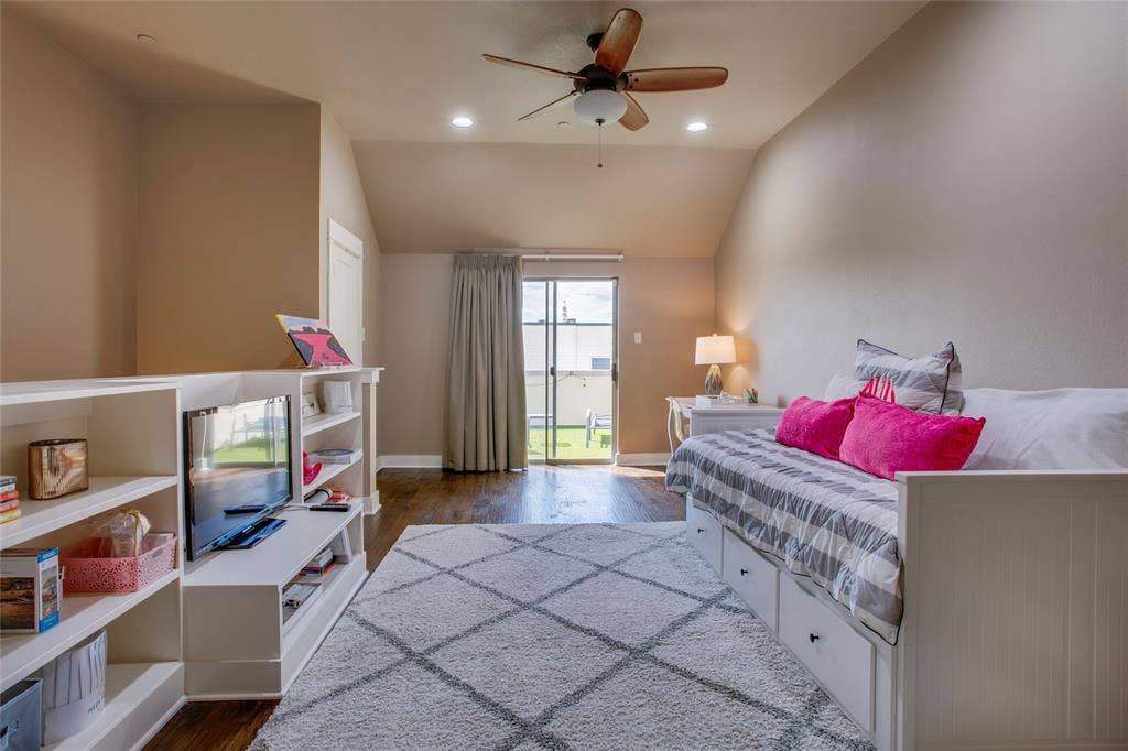 3208 Wycliff Avenue, #3208, Dallas, TX 75219