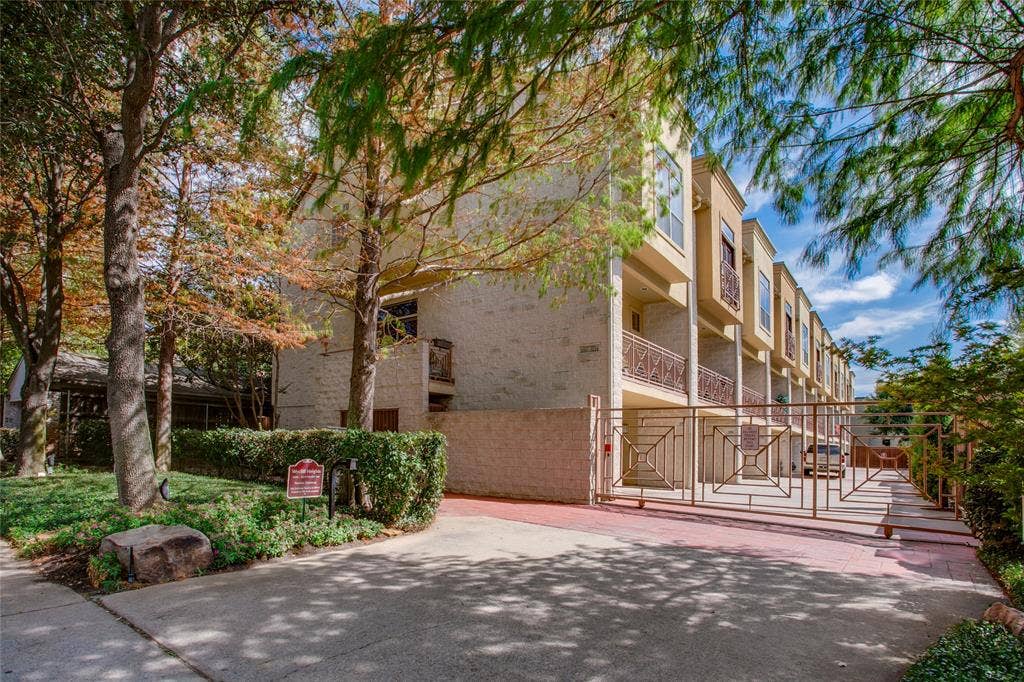 3208 Wycliff Avenue, #3208, Dallas, TX 75219