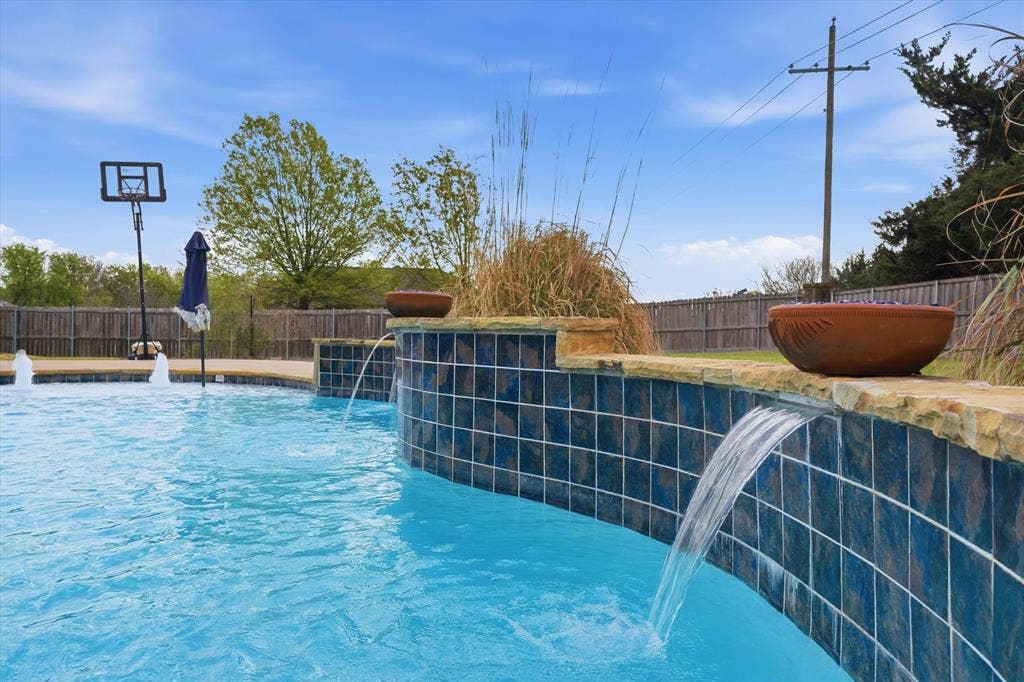 114 Clydesdale Drive, Fate, TX 75087 114 Clydesdale Drive, Fate, TX 75087