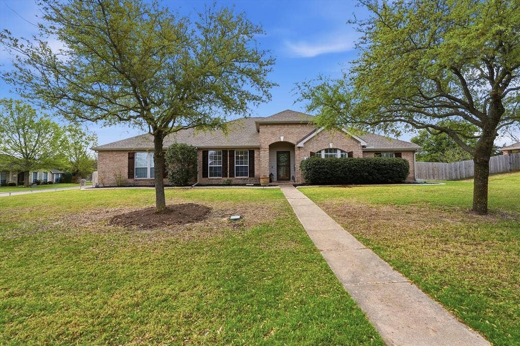 114 Clydesdale Drive, Fate, TX 75087 114 Clydesdale Drive, Fate, TX 75087