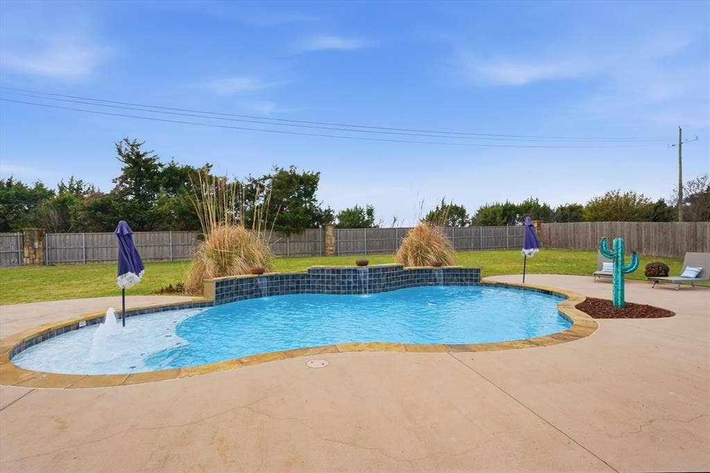 114 Clydesdale Drive, Fate, TX 75087 114 Clydesdale Drive, Fate, TX 75087
