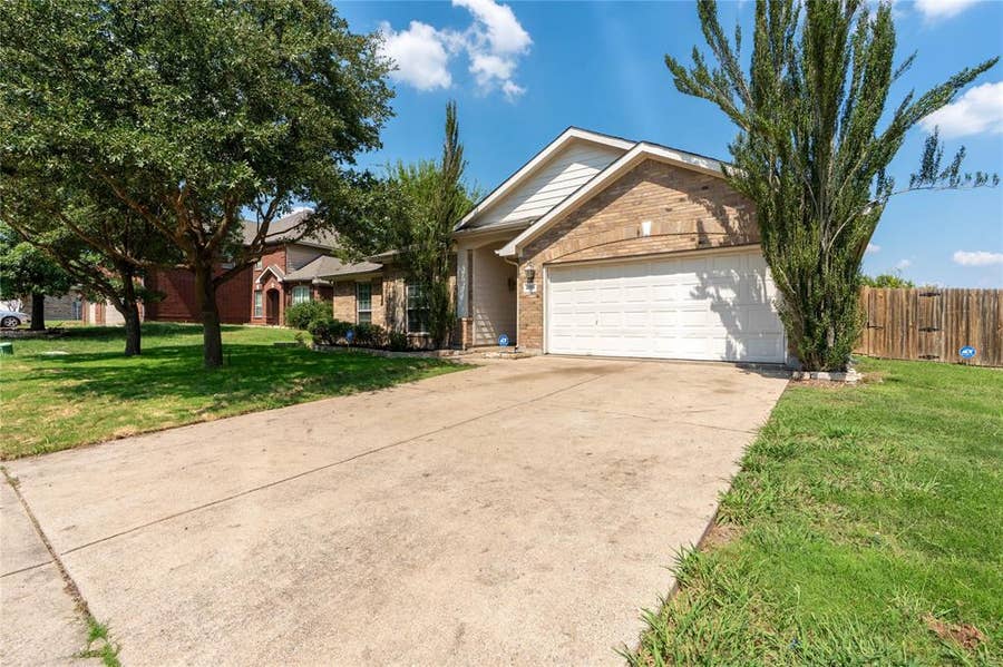 Property photo for 2105 Sumac Drive, Forney, TX