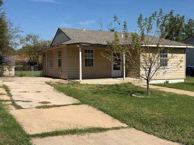 1757 Corrin Avenue, Blue Mound, TX 76131