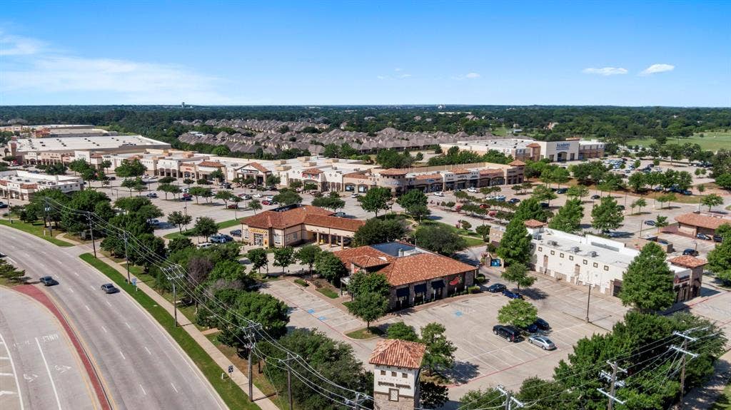 5208 Middlestone Lane, Denton, TX 76226