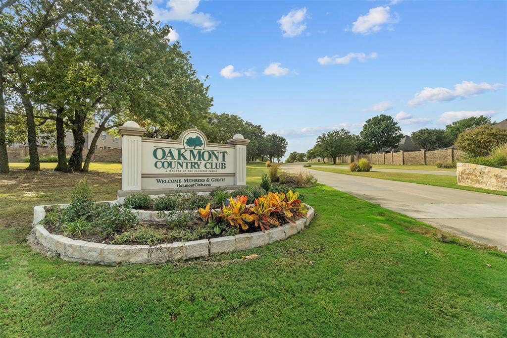 5208 Middlestone Lane, Denton, TX 76226