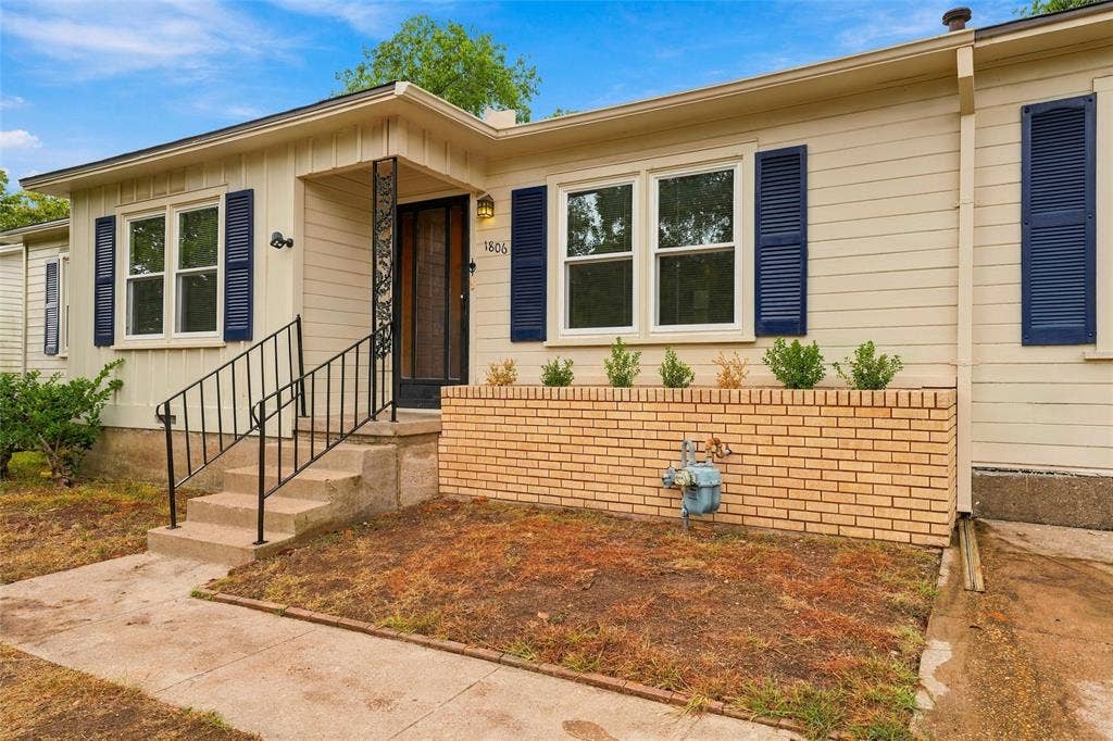 1806 Rambler Drive, Waco, TX 76710 1806 Rambler Drive, Waco, TX 76710