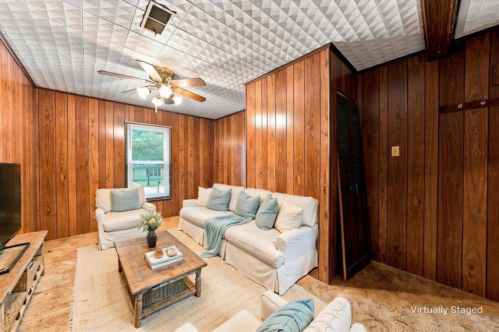 1806 Rambler Drive, Waco, TX 76710 1806 Rambler Drive, Waco, TX 76710