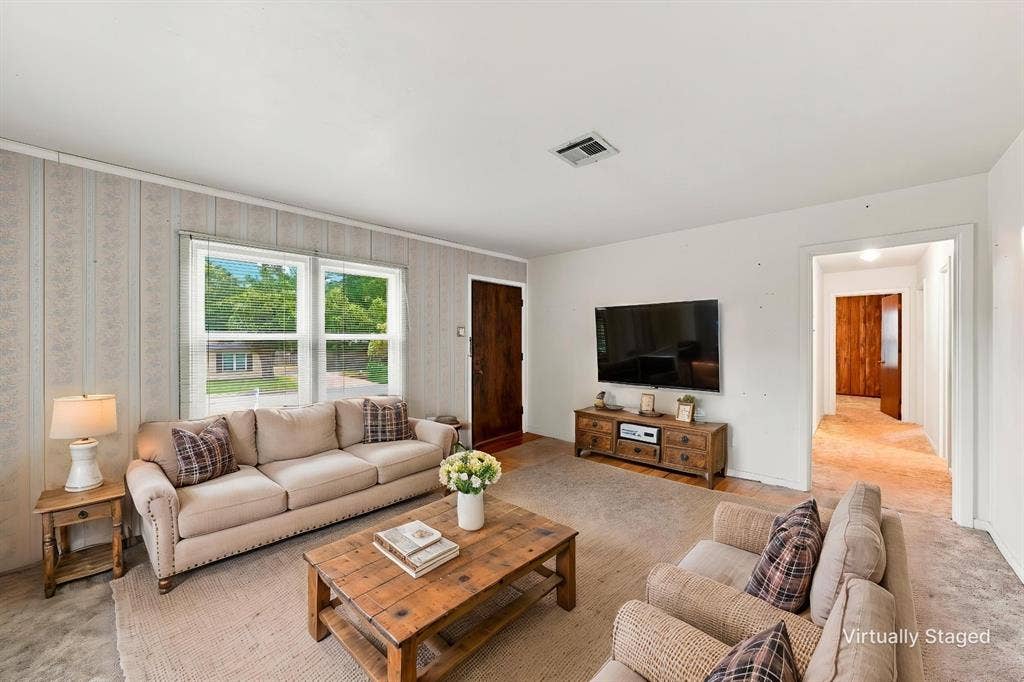 1806 Rambler Drive, Waco, TX 76710 1806 Rambler Drive, Waco, TX 76710
