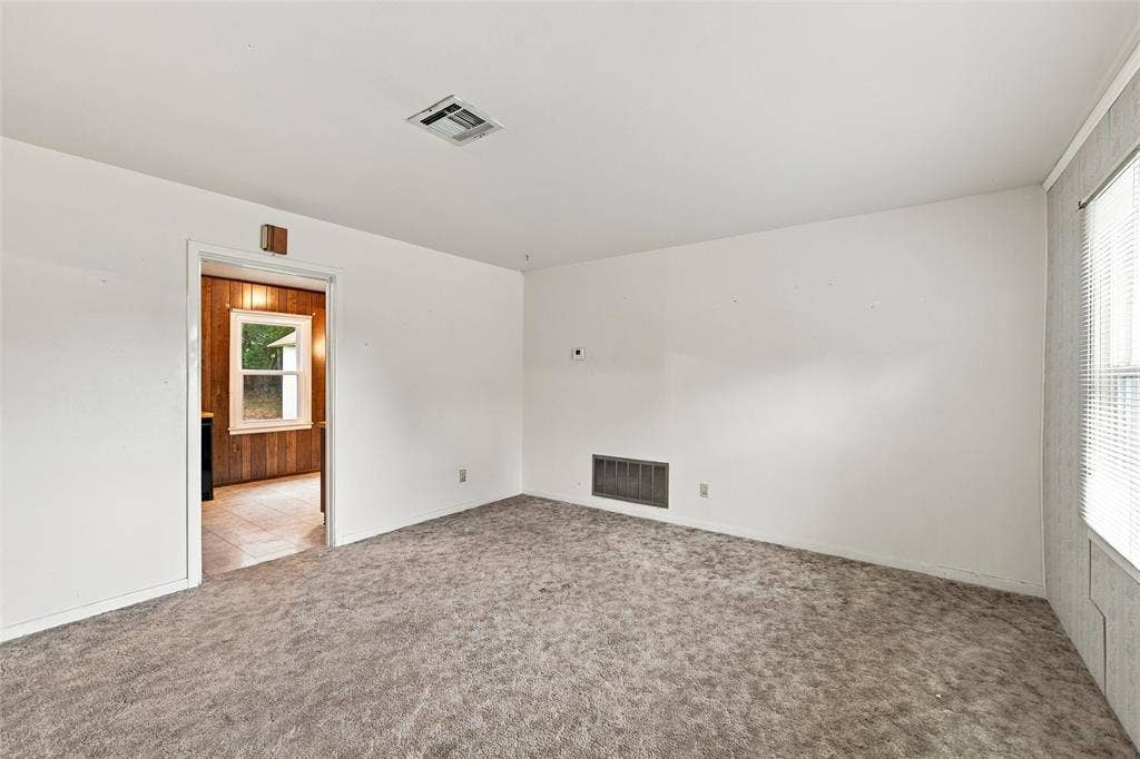 1806 Rambler Drive, Waco, TX 76710 1806 Rambler Drive, Waco, TX 76710