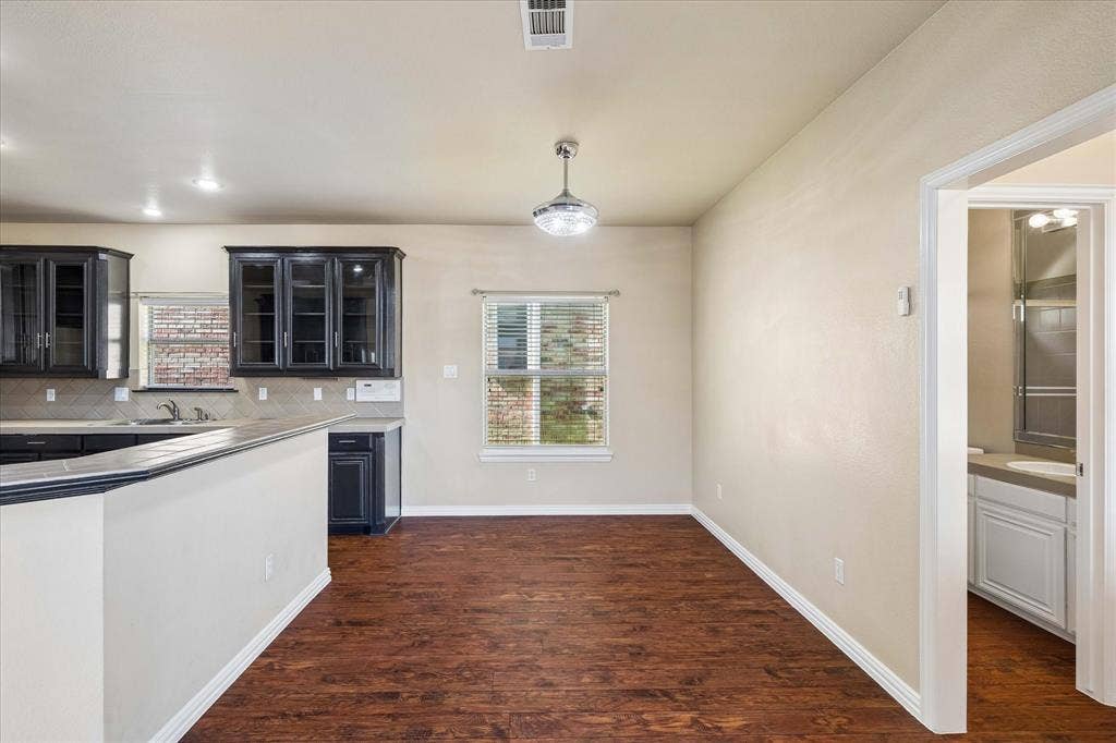 2047 Chevella Drive, Dallas, TX 75232 2047 Chevella Drive, Dallas, TX 75232