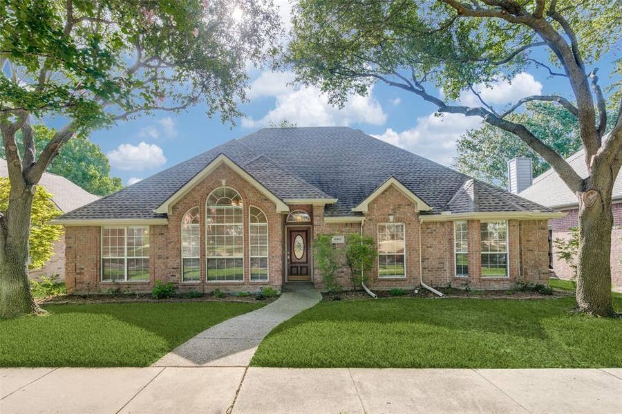 Property photo for 6302 Hidden Springs, Garland, TX