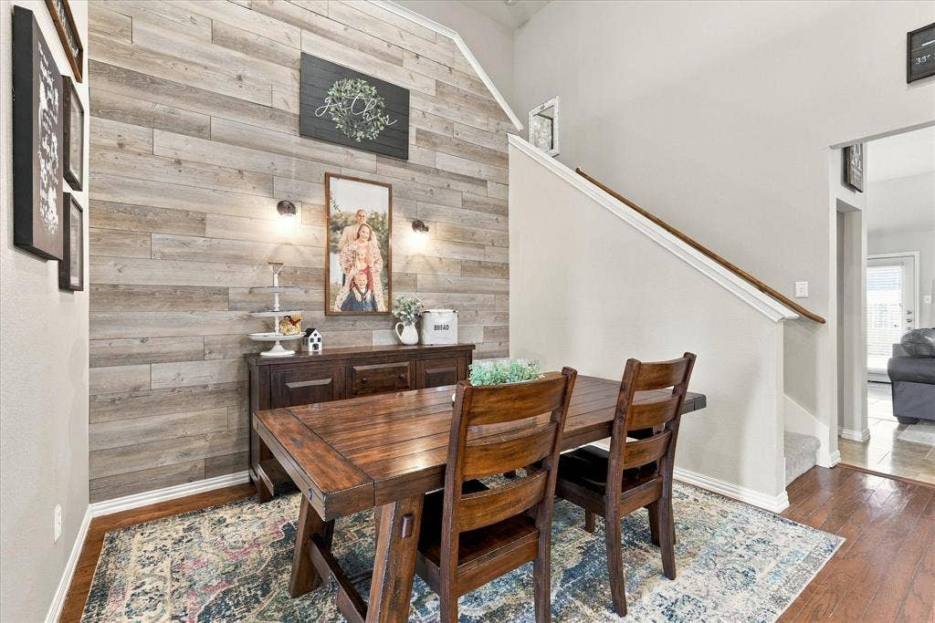 200 Ellicott Drive, Roanoke, TX 76262