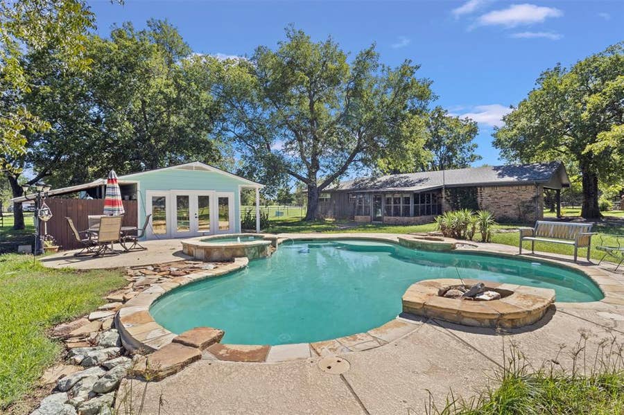Property photo for 9591 Dripping Springs Road, Denison, TX