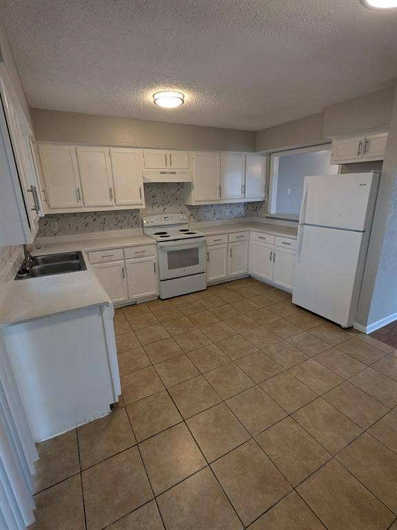 514 E Belt Line Road, #B12, DeSoto, TX 75115 514 E Belt Line Road, #B12, DeSoto, TX 75115