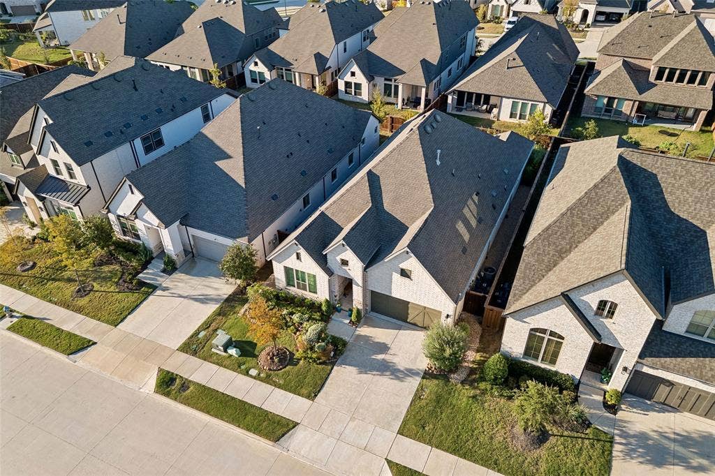 2546 Runhappy Court, Celina, TX 75009 2546 Runhappy Court, Celina, TX 75009