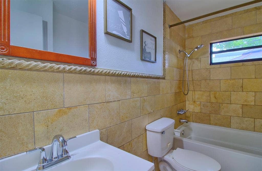11703 Abston Lane, Dallas, TX 75218