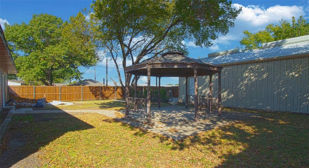 11703 Abston Lane, Dallas, TX 75218