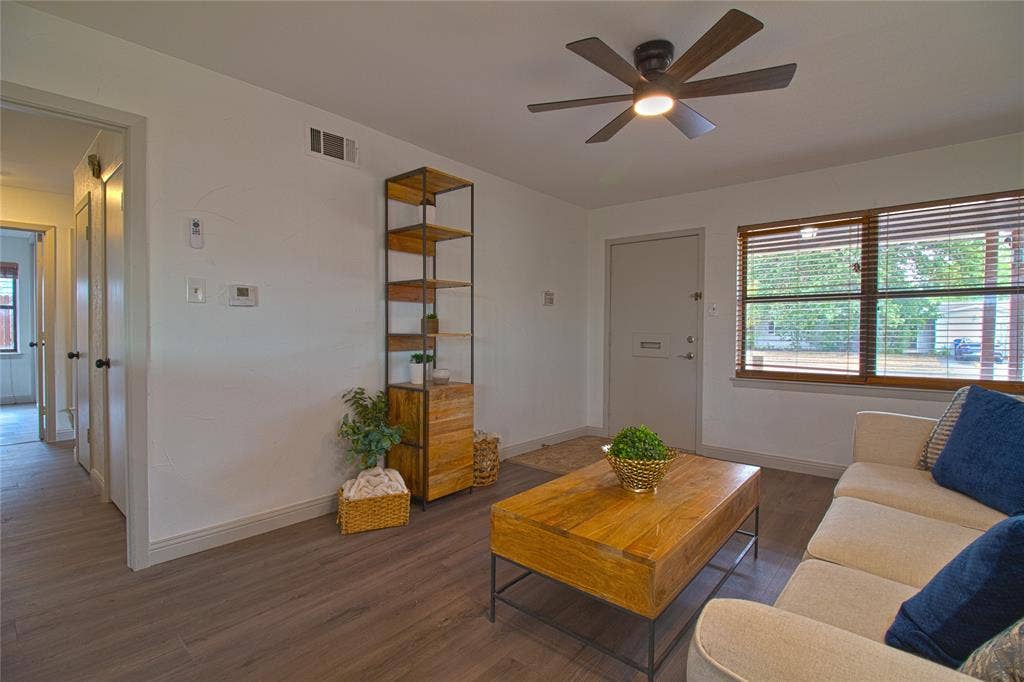 11703 Abston Lane, Dallas, TX 75218