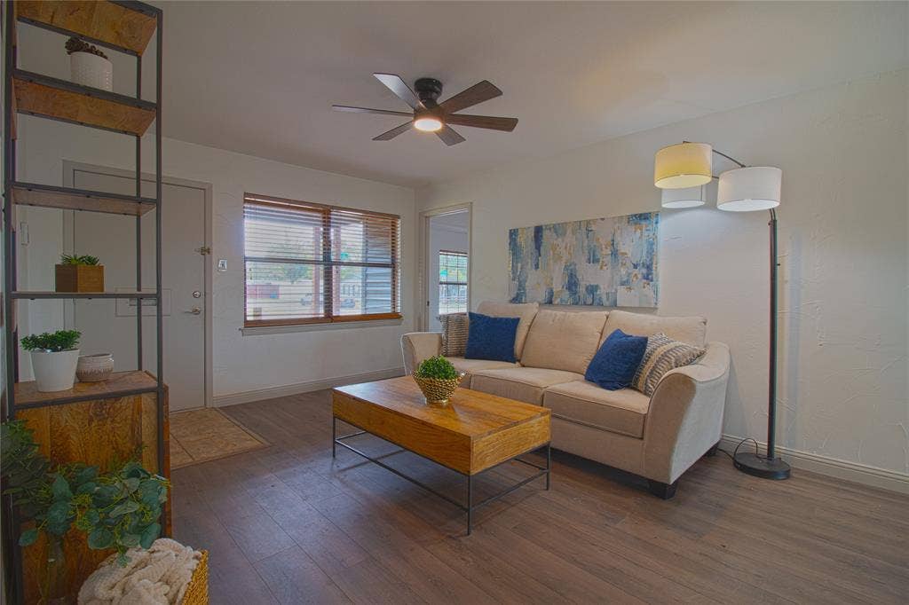 11703 Abston Lane, Dallas, TX 75218