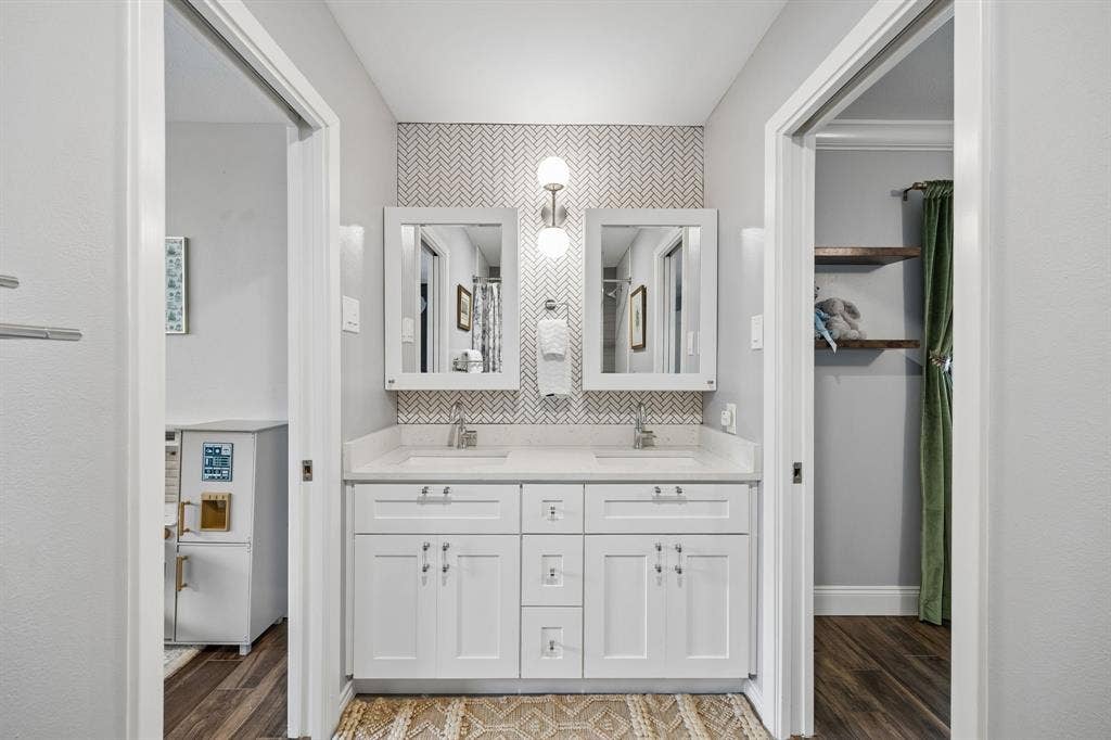 7711 La Avenida Drive, Dallas, TX 75248