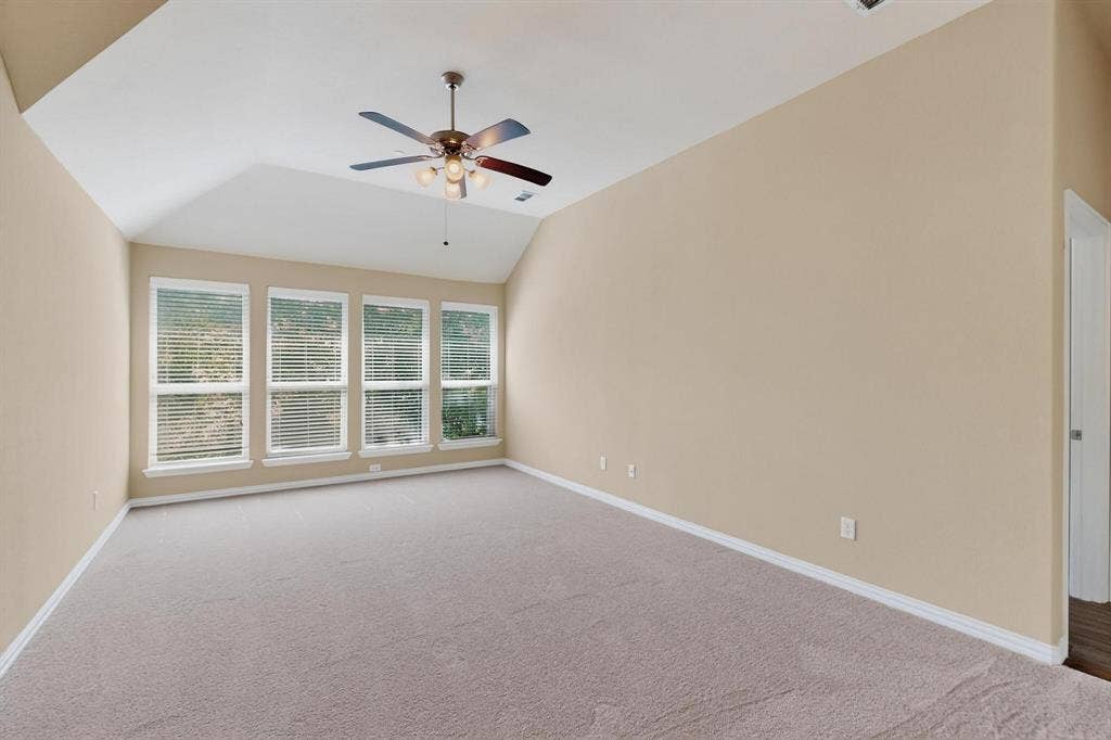 6106 Black Swan Circle, Garland, TX 75044