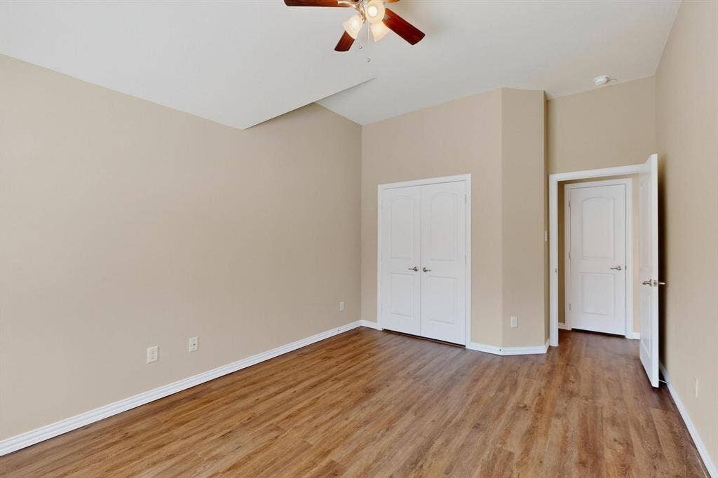 6106 Black Swan Circle, Garland, TX 75044