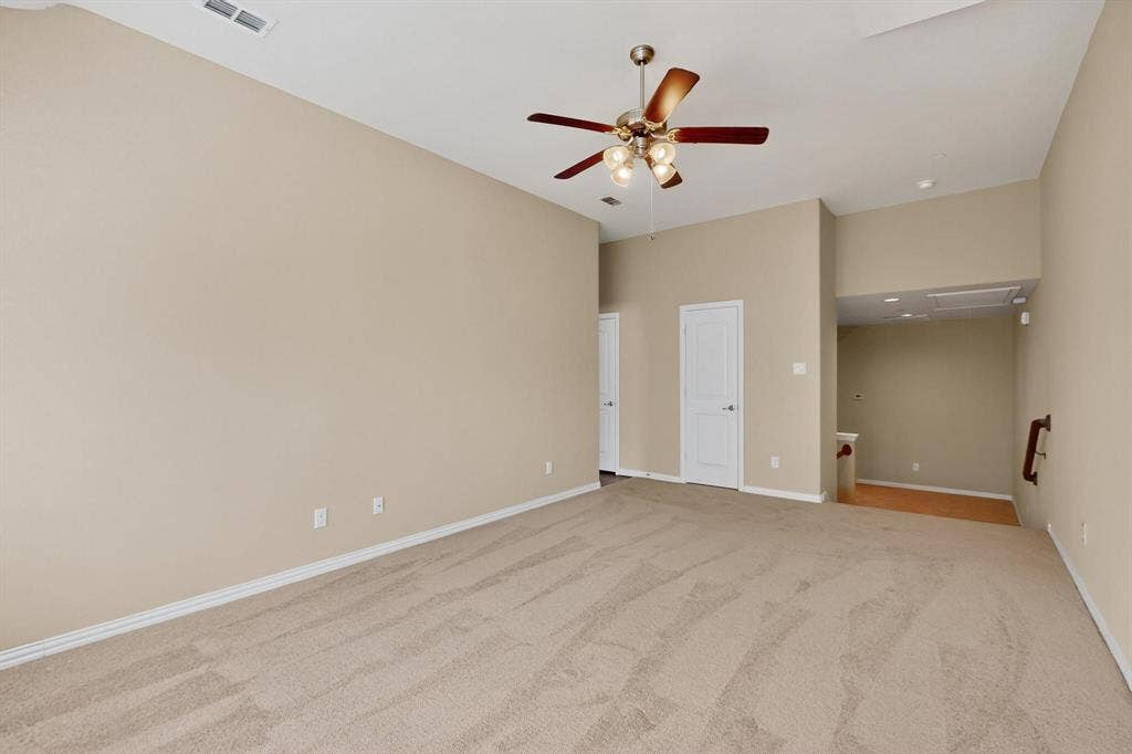 6106 Black Swan Circle, Garland, TX 75044