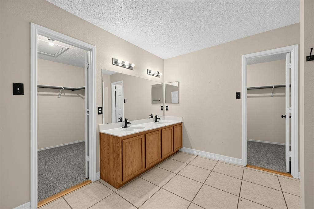 1857 Lariat Drive, Fort Worth, TX 76247 1857 Lariat Drive, Fort Worth, TX 76247