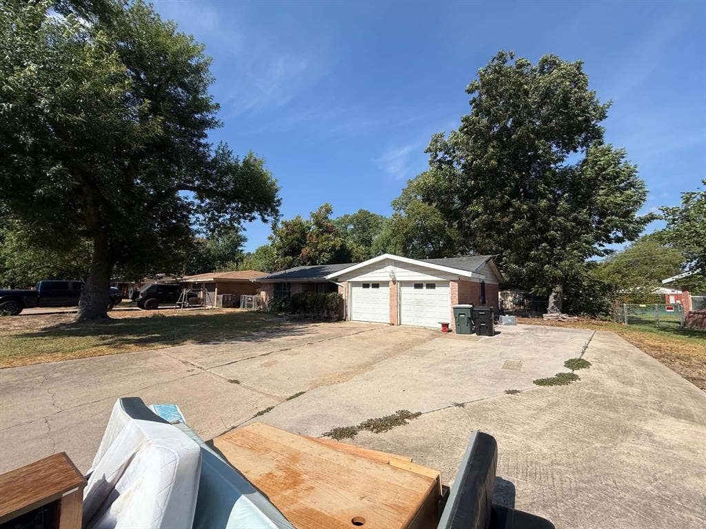 2206 S 51st Street, Temple, TX 76504 2206 S 51st Street, Temple, TX 76504