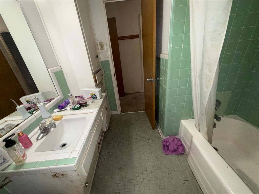 2206 S 51st Street, Temple, TX 76504 2206 S 51st Street, Temple, TX 76504