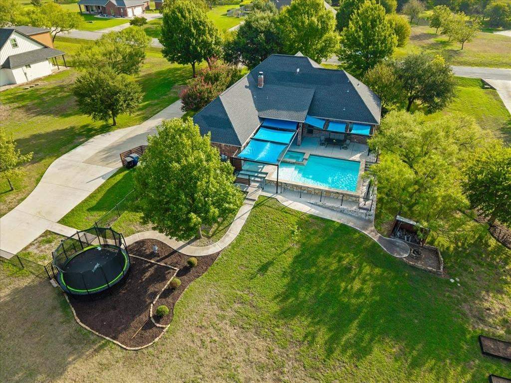 137 Prairie Ridge Drive, Aledo, TX 76008