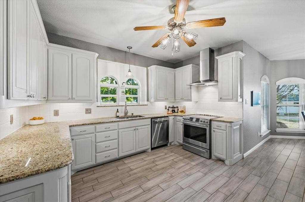 137 Prairie Ridge Drive, Aledo, TX 76008