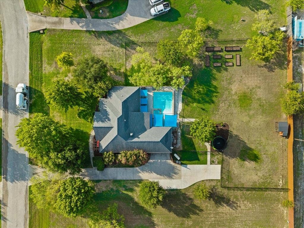 137 Prairie Ridge Drive, Aledo, TX 76008