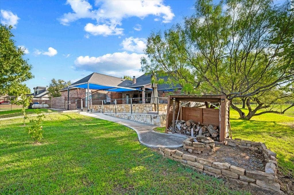 137 Prairie Ridge Drive, Aledo, TX 76008