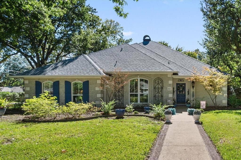1601 Bridle Path, Corsicana, TX 75110