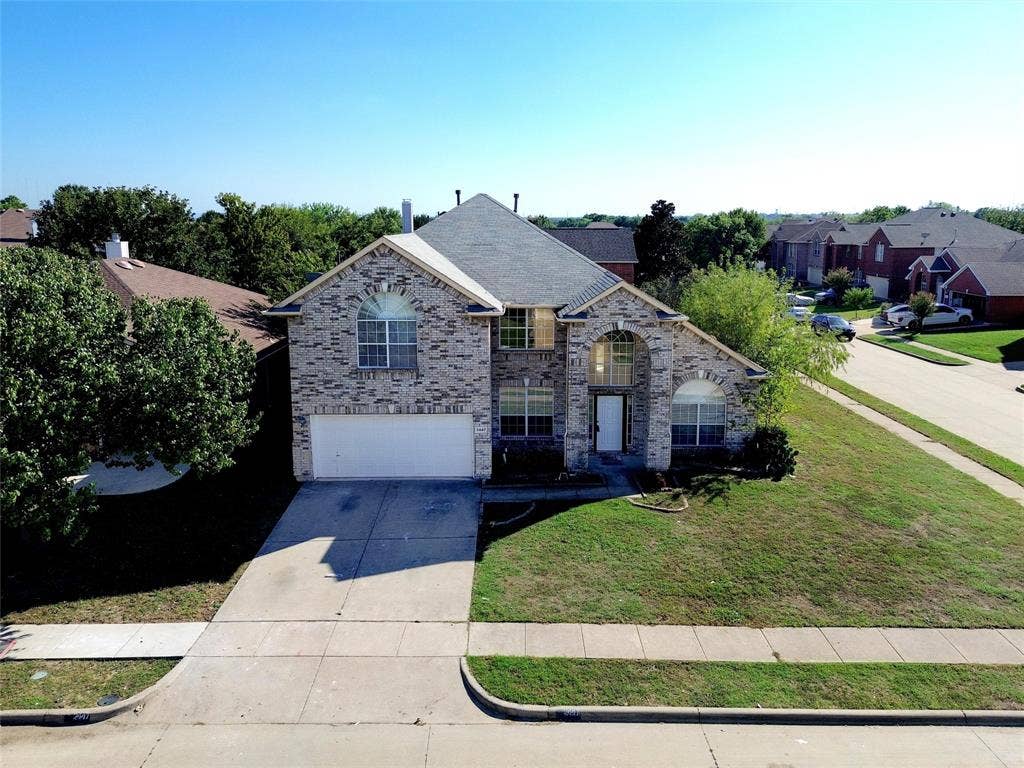 2447 Ranchview Drive, Grand Prairie, TX 75052 2447 Ranchview Drive, Grand Prairie, TX 75052